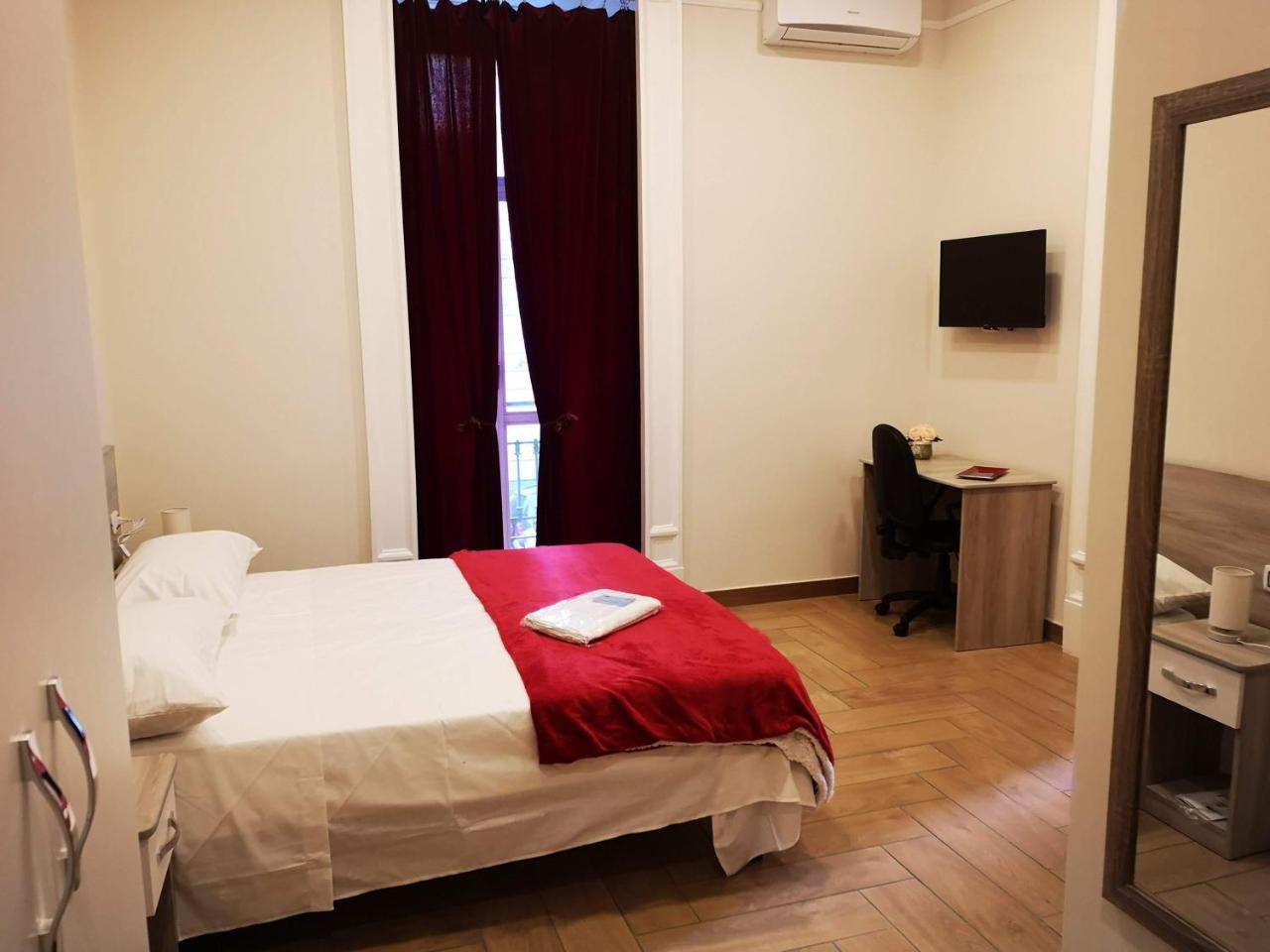 Dimora Ruggiero Hotel Napoli Ngoại thất bức ảnh
